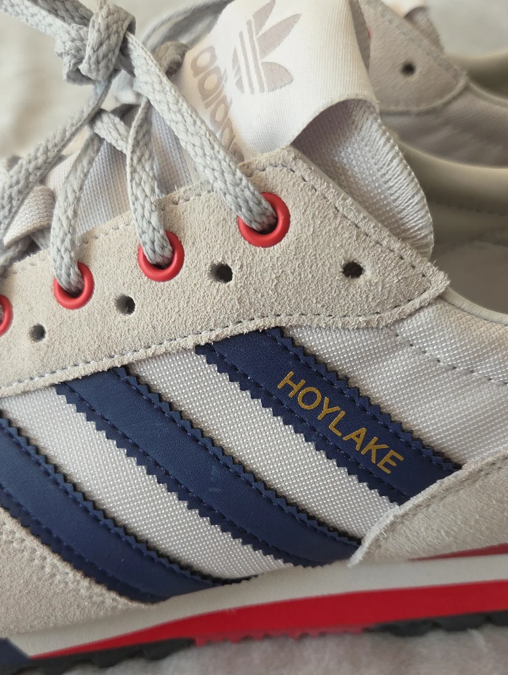 Men's Adidas Hoylake, As New Condition, Size 10, Grey, Blue & Red